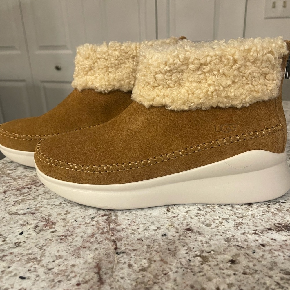 UGG Treadlite Montrose Brown Suede Shearling Ankle Boots